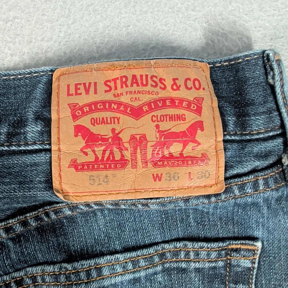 Levi's 514 Jeans Men 36x30 Blue Straight Leg Denim Pants Casual Classic